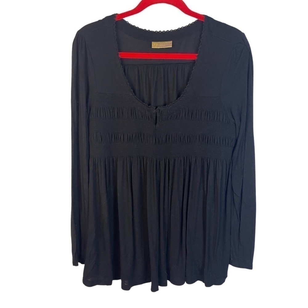 Princess Vera Wang Women’s Black Long-Sleeve Ruched Button Front Blouse